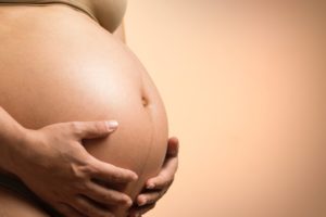 Leia mais sobre o artigo Bebê agitado: Entenda por que ele se mexe tanto dentro da barriga